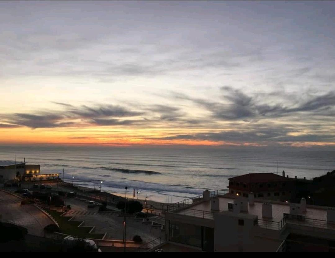 T1 Praia Areia Branca Lourinhã Buitenkant foto