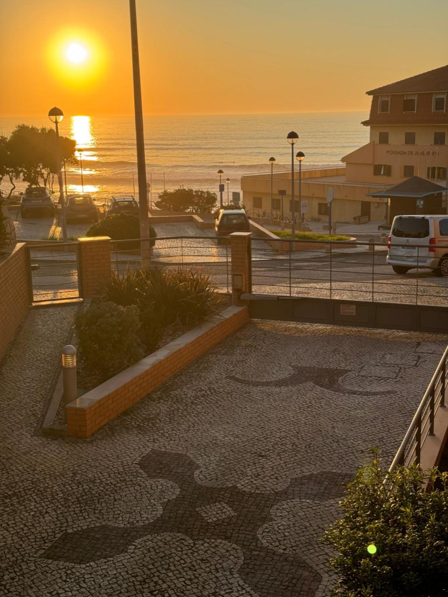 T1 Praia Areia Branca Lourinhã Buitenkant foto